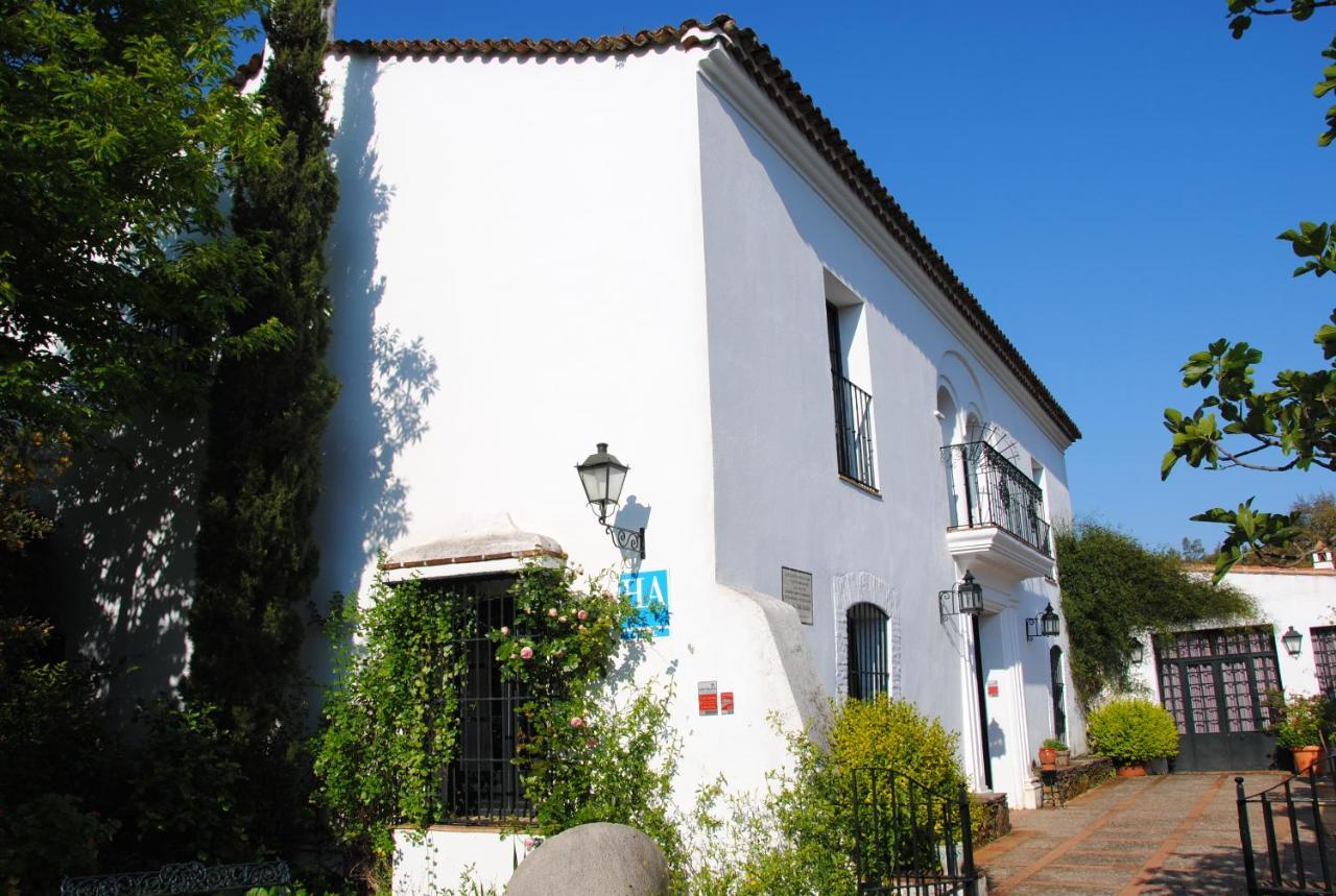 Finca Valbono Apartamentos Rurales Y Hotel Aracena Exterior foto